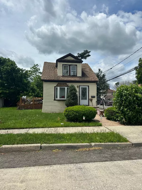 259 N Columbus AVE, Freeport, NY 11520