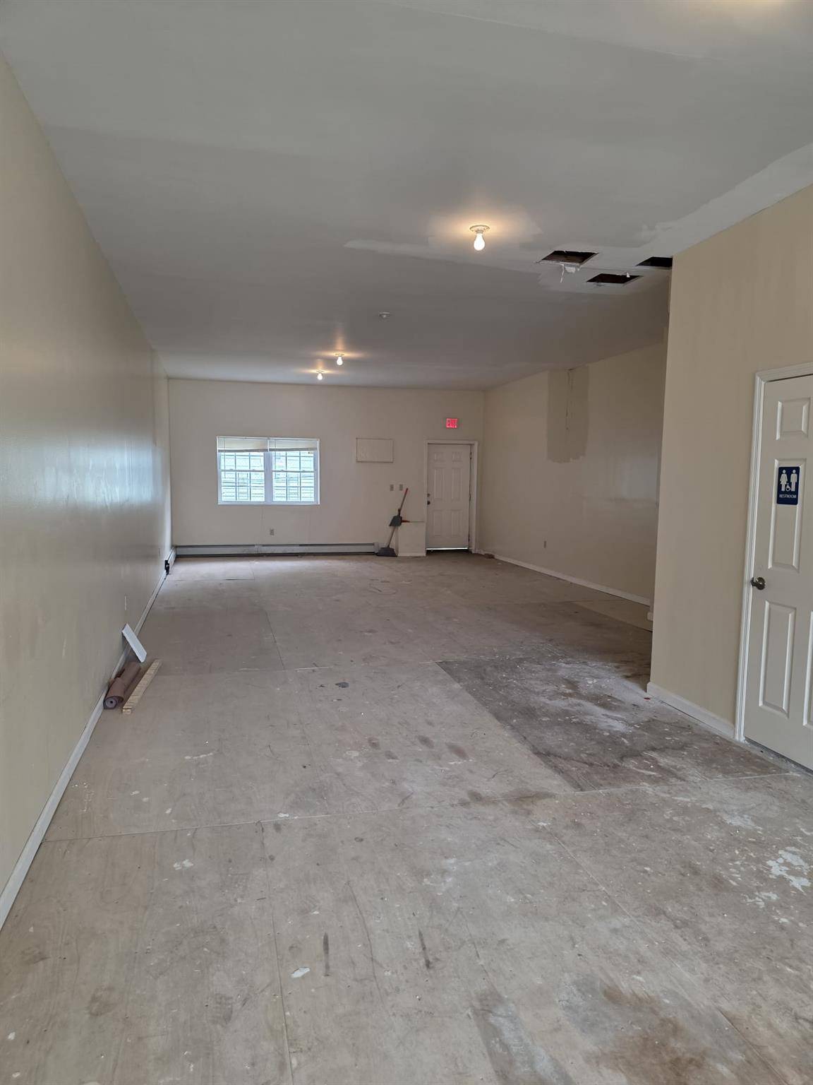 Jamaica, NY 11432,17616 Jamaica AVE #1