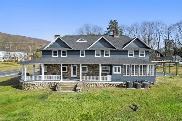 1 Memorial DR, Suffern, NY 10901