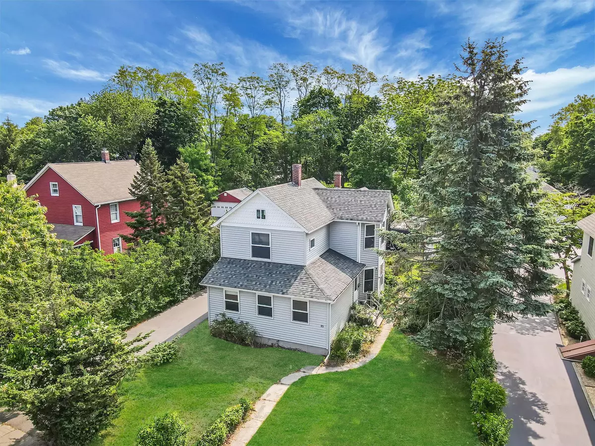 Patchogue, NY 11772,85 Jayne AVE
