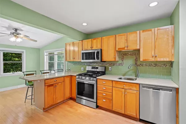 New City, NY 10956,4 Marcia LN