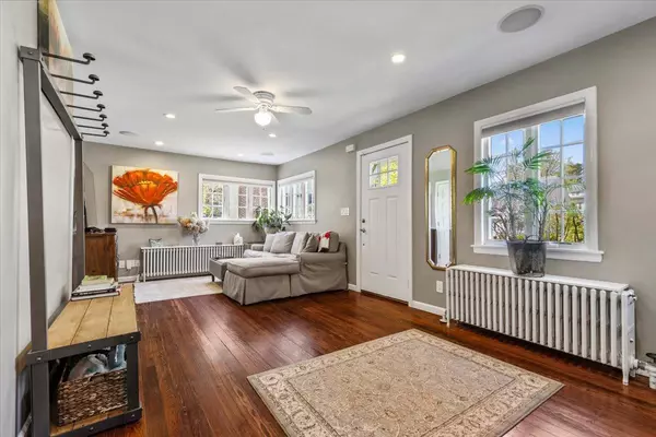 White Plains, NY 10605,27 Smith AVE