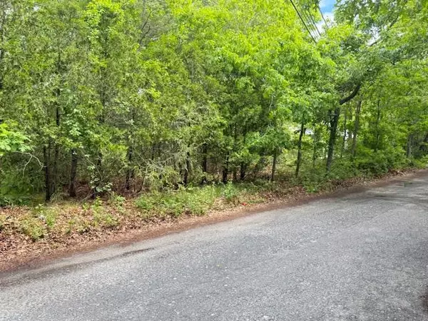 Hampton Bays, NY 11946,62 Shore RD