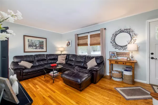 North Bellmore, NY 11710,2565 Ashland PL
