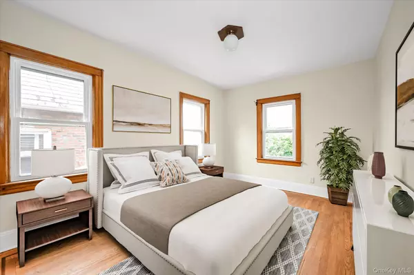 Maspeth, NY 11378,5428 65th PL