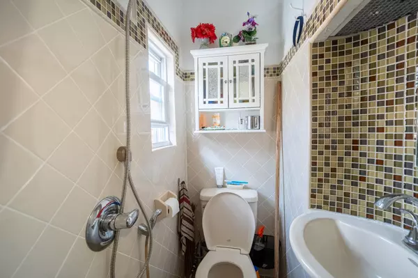 Brooklyn, NY 11235,21 Brighton 10th PATH