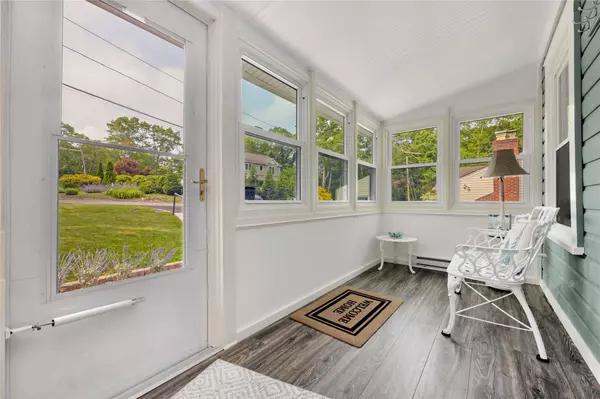 Ridge, NY 11961,4 Wyandanch TRL