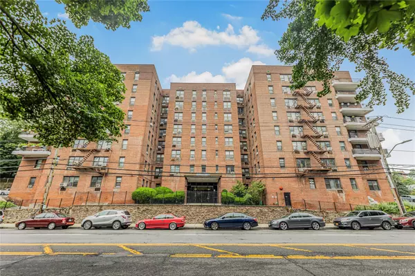277 Bronx River RD #2A, Yonkers, NY 10704