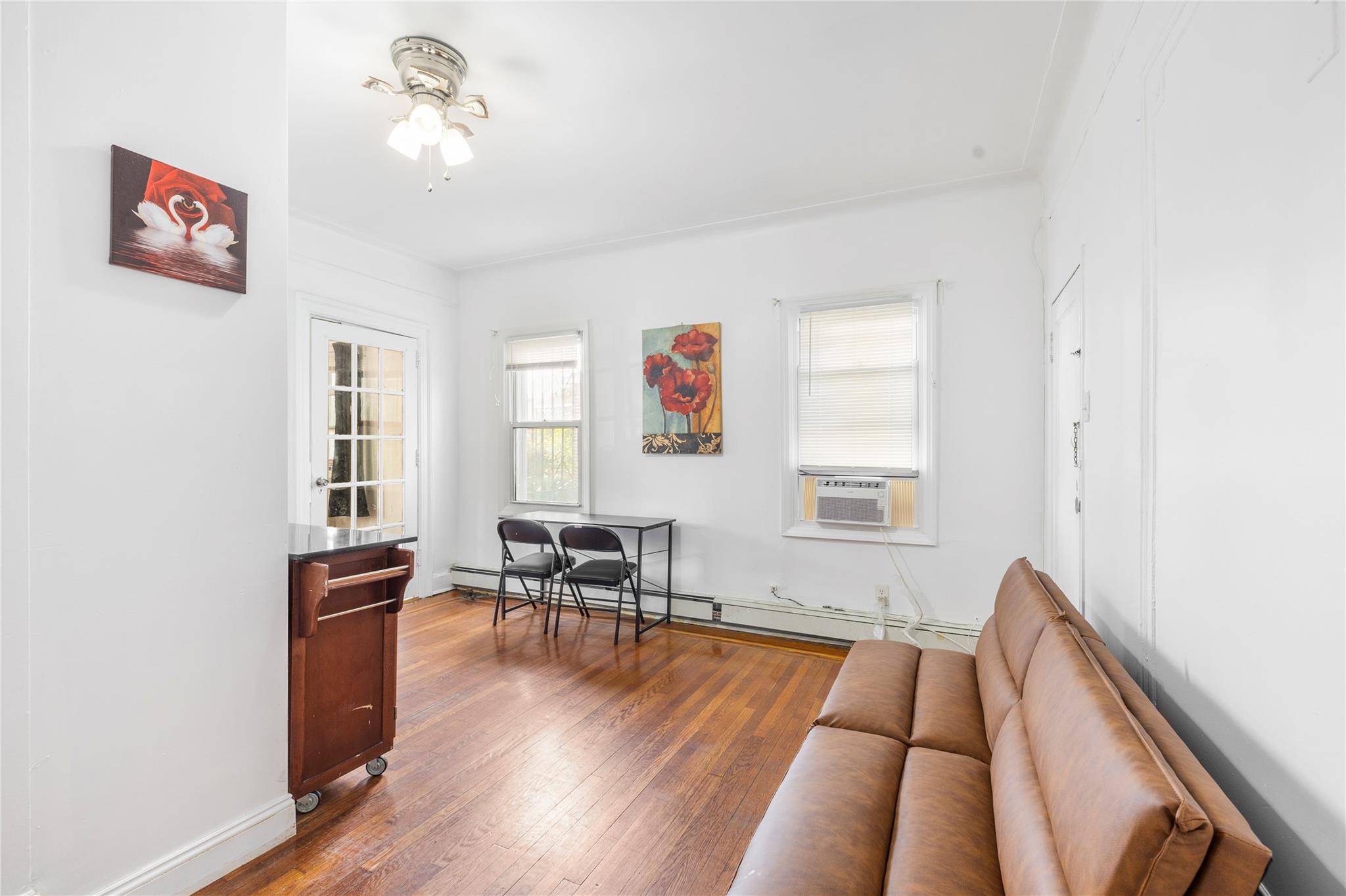 Jackson Heights, NY 11372,3317 87th ST