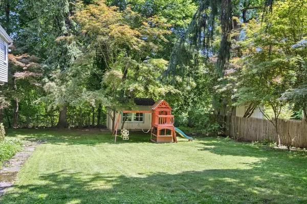 Yorktown Heights, NY 10598,32 Tighe RD