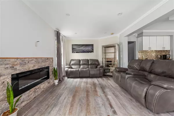 Valley Stream, NY 11580,64 Remson ST