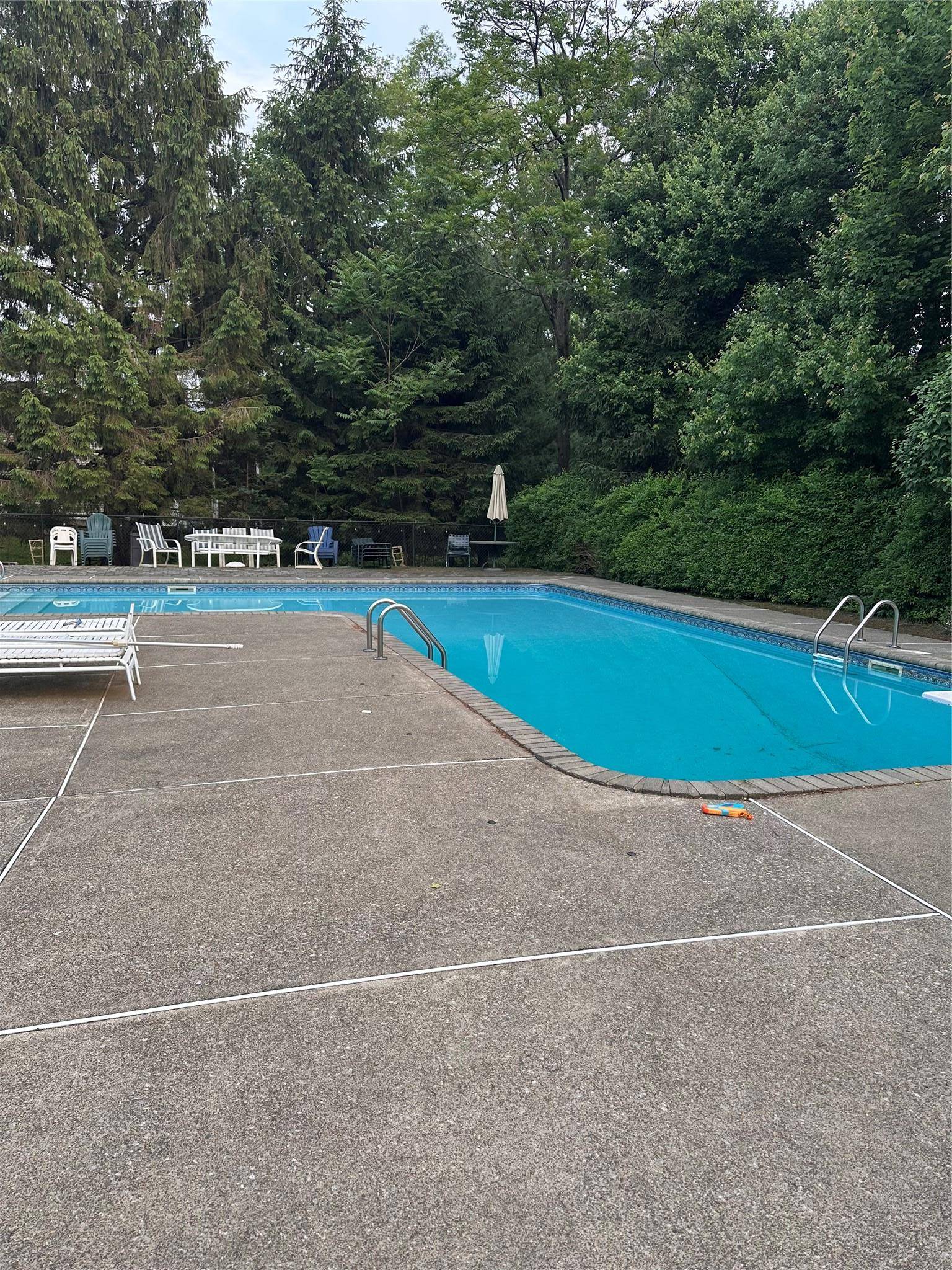 Airmont, NY 10901,43 N Lorna LN