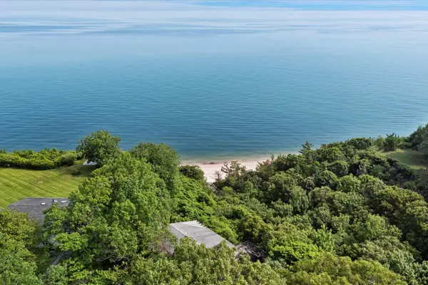 Shoreham, NY 11786,5 Colgate CT