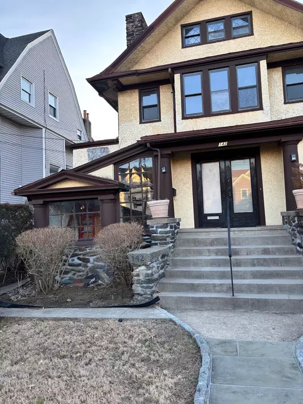 Mount Vernon, NY 10550,142 Cottage AVE