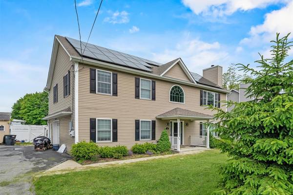 Monroe, NY 10950,19 Hilltop PL