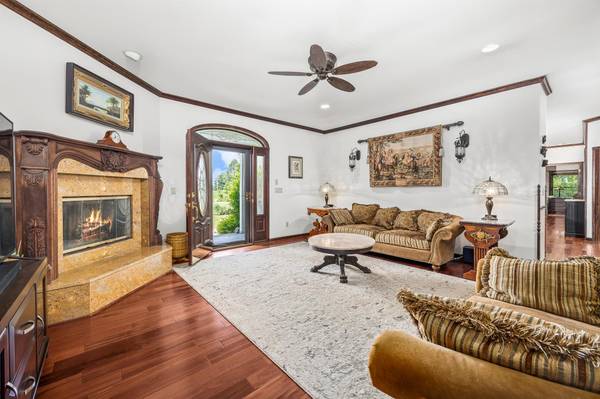 Germantown, NY 12526,204 Moore RD