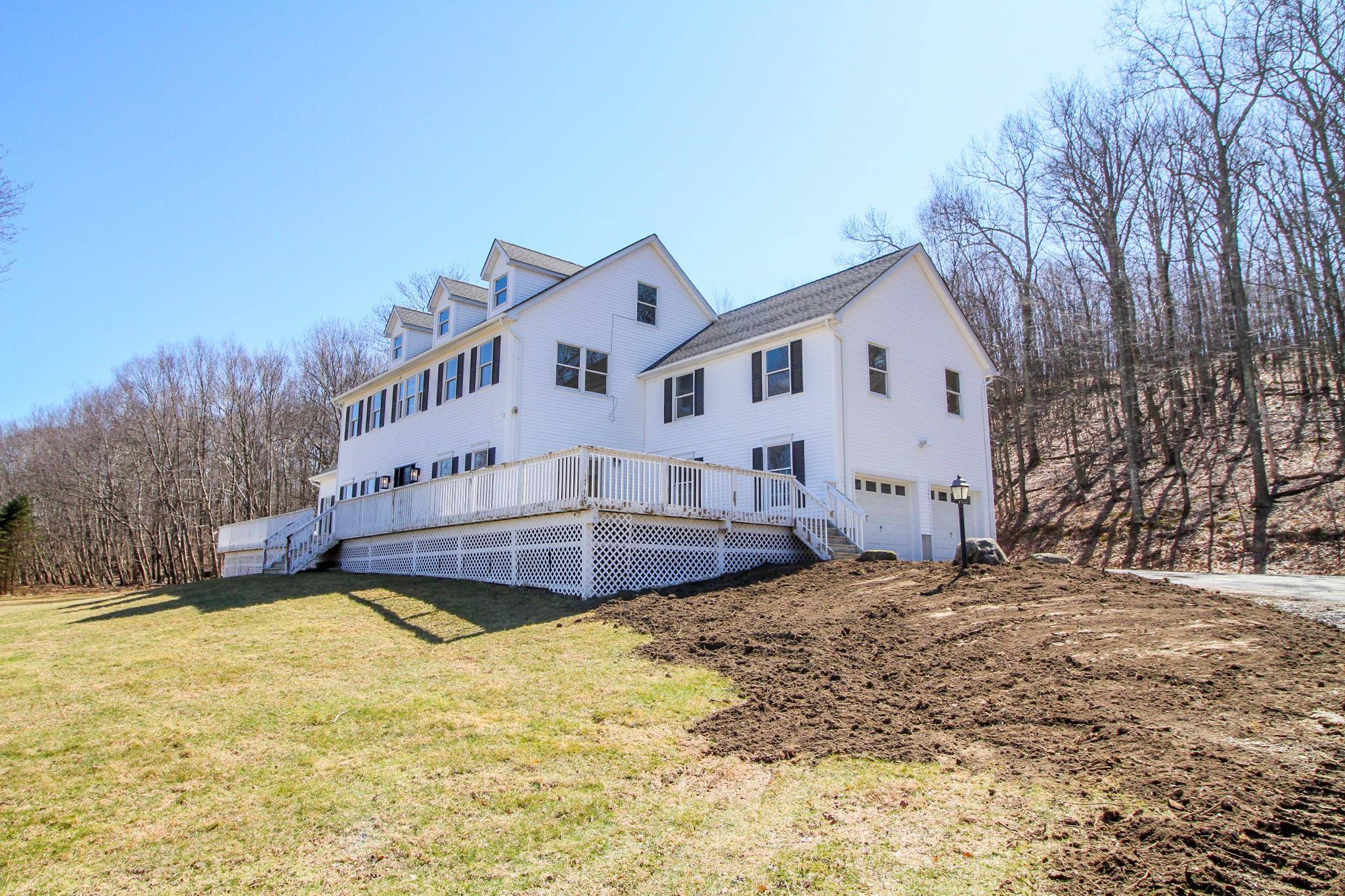 Patterson, NY 12563,390 Birch Hill RD