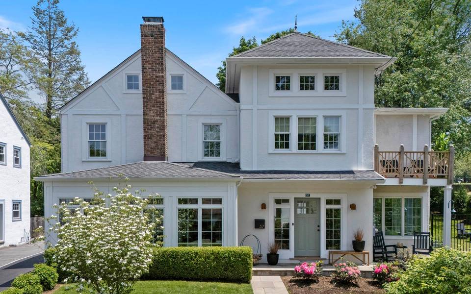 37 Maple ST, Irvington, NY 10533