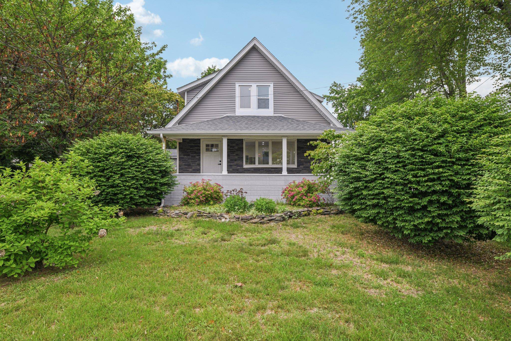 East Northport, NY 11731,1293 Pulaski RD