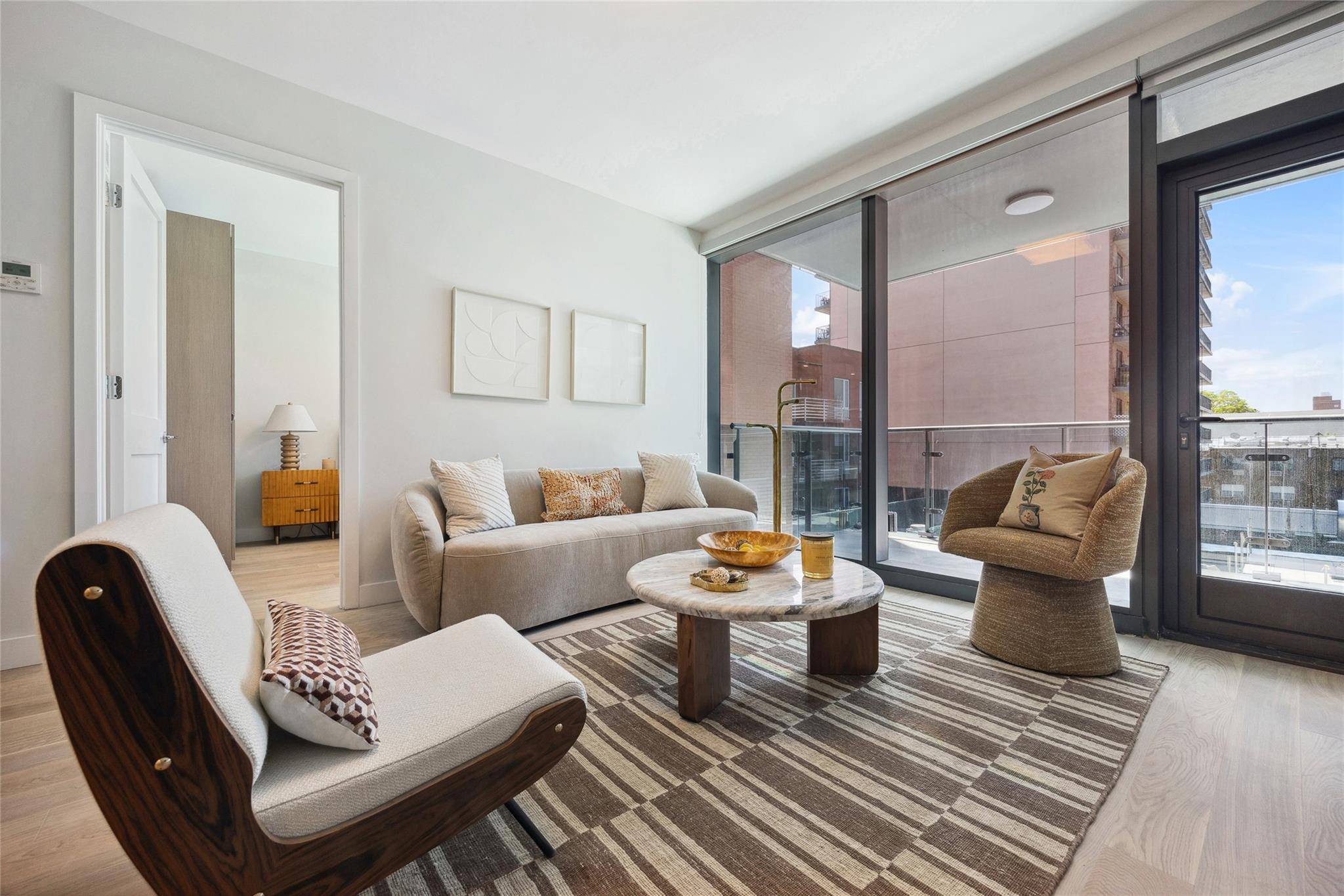 Flushing, NY 11354,38-20 Parsons BLVD #419