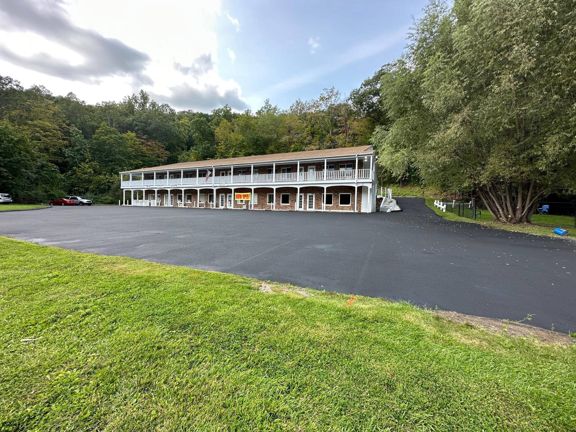 Carmel, NY 10512,531-5 Route 52