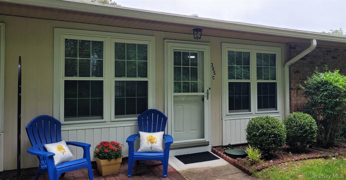 305C Torquay CT, Ridge, NY 11961