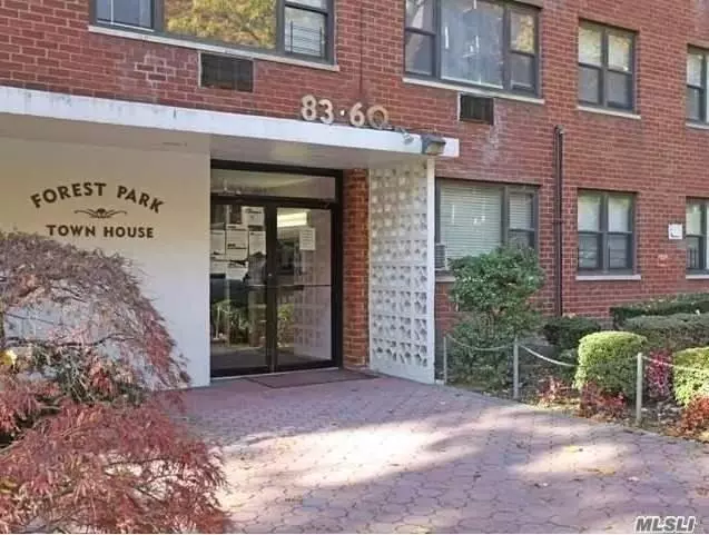 83-60 118th ST #3C, Kew Gardens, NY 11415