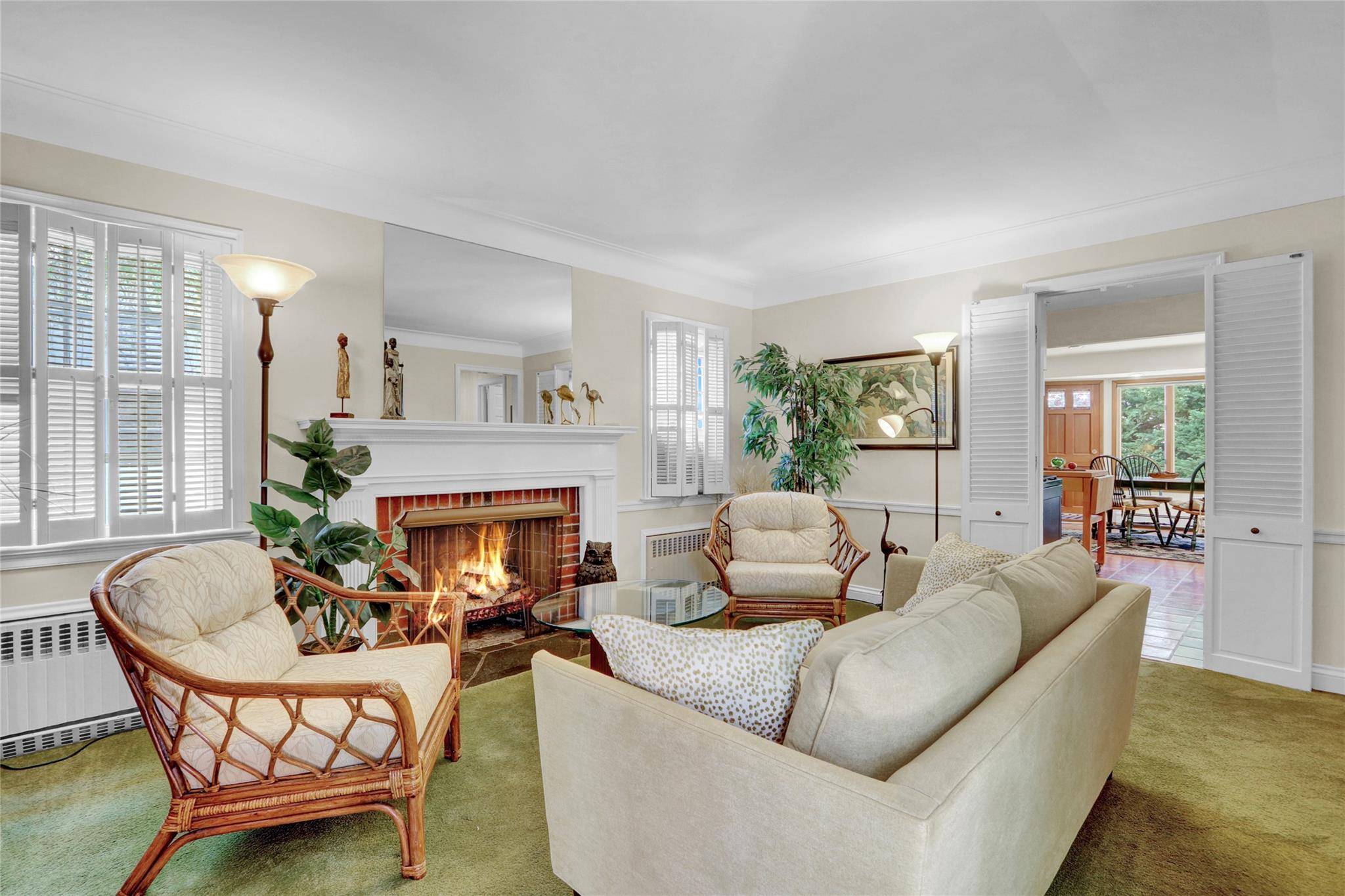 Merrick, NY 11566,195 Loines AVE