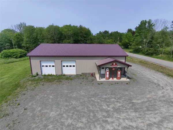 Cochecton, NY 12726,7 Mueller Road