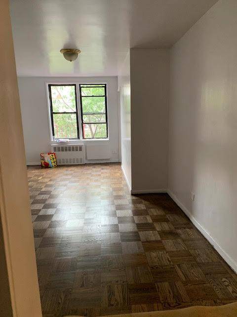 Elmhurst, NY 11373,92-29 Lamont Avenue #2C
