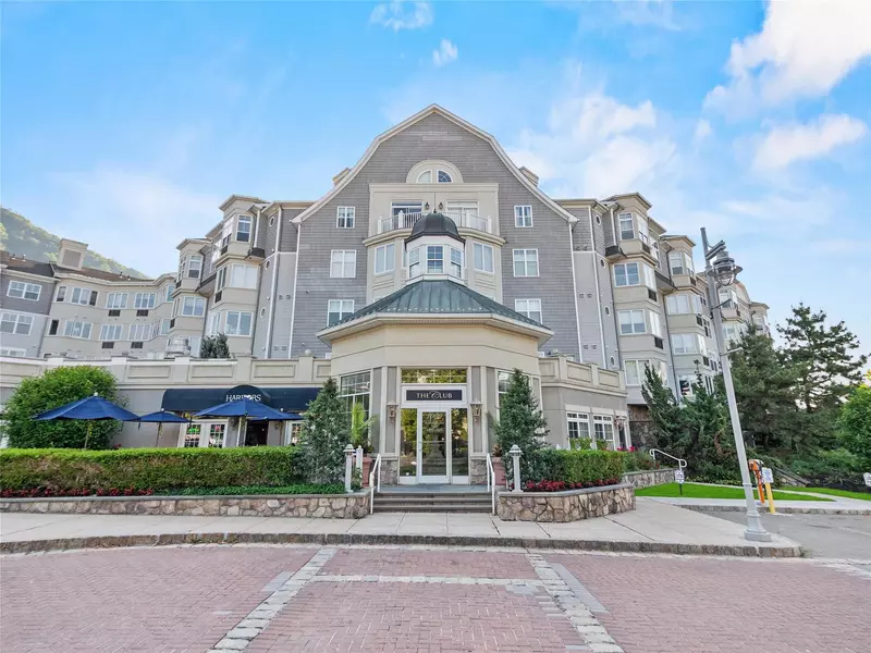 3310 Leeward DR, Haverstraw, NY 10927