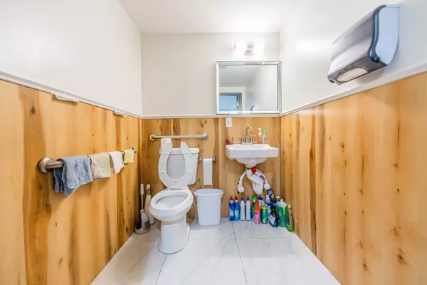 Flushing, NY 11355,132-16 MAPLE AVE #A