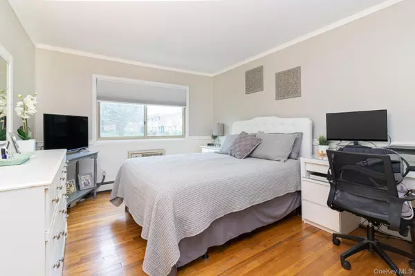 Islip, NY 11751,2449 Union BLVD #Building J,  Unit #36A