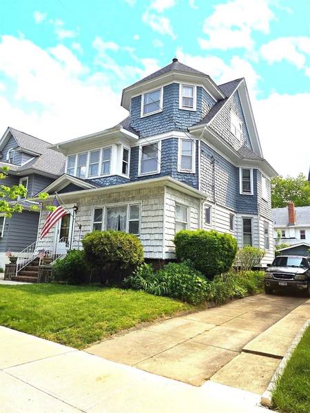 8741 95th ST, Woodhaven, NY 11421