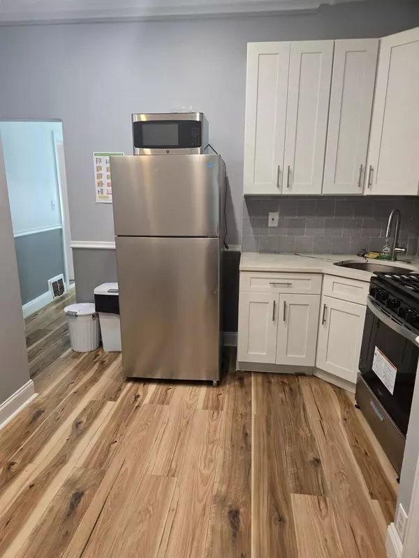 Mount Vernon, NY 10550,430 S 4th AVE