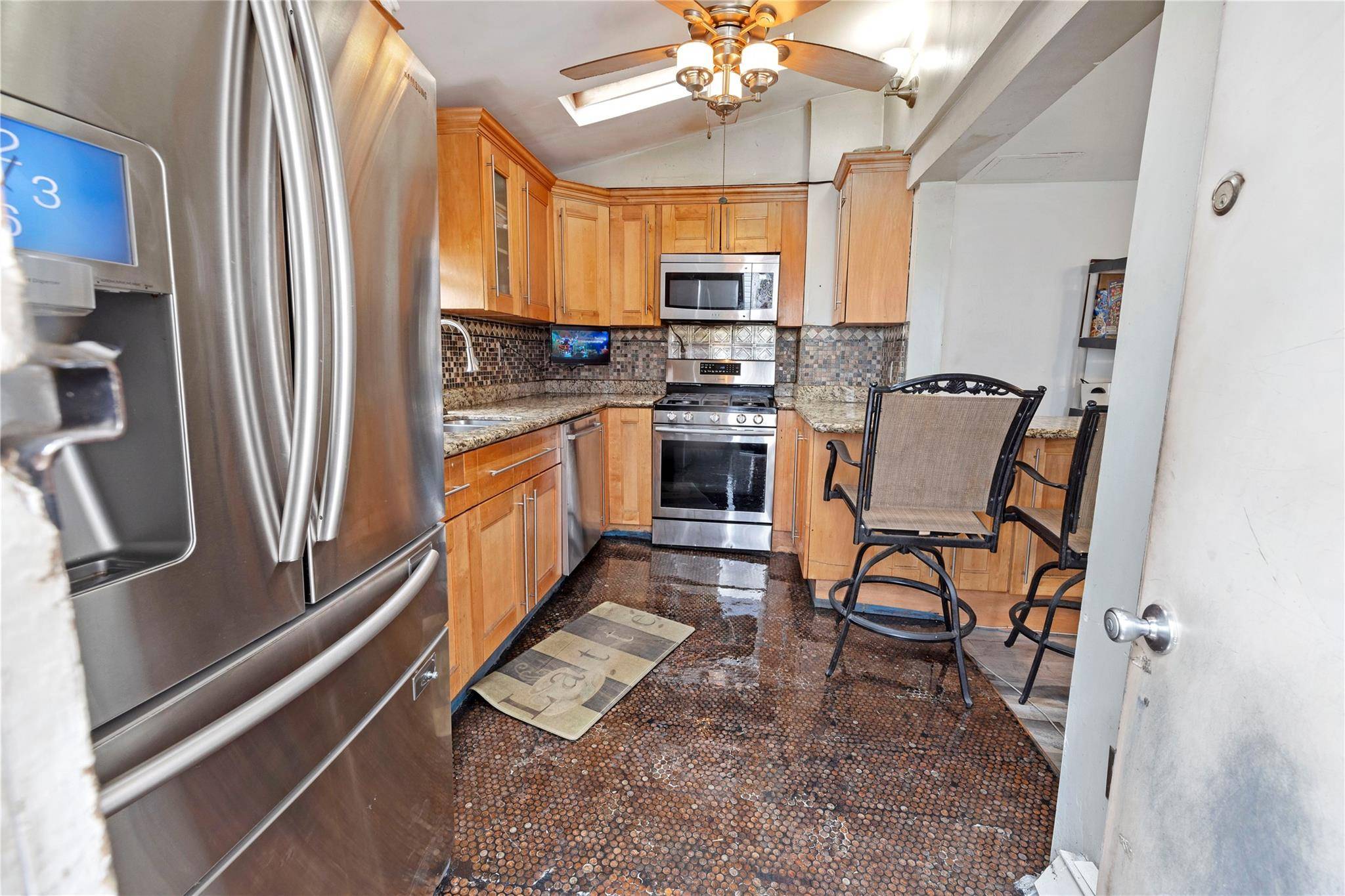Jamaica, NY 11433,109-14 164th PL