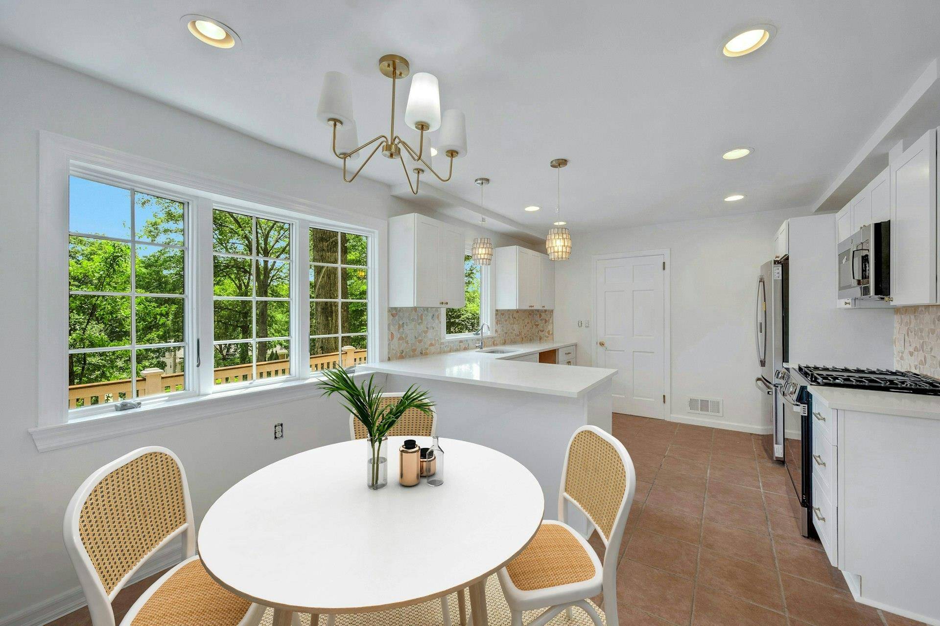 Eastchester, NY 10709,2 Berkley CIR