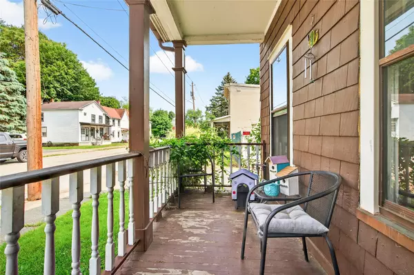 Port Jervis, NY 12771,131 Front ST