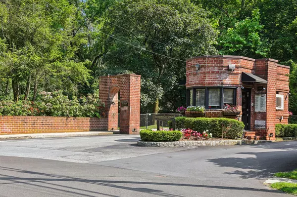 Ossining, NY 10562,16 Rockledge #3L-1