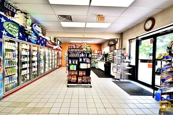 Pleasant Valley, NY 12569,2551 Route 44