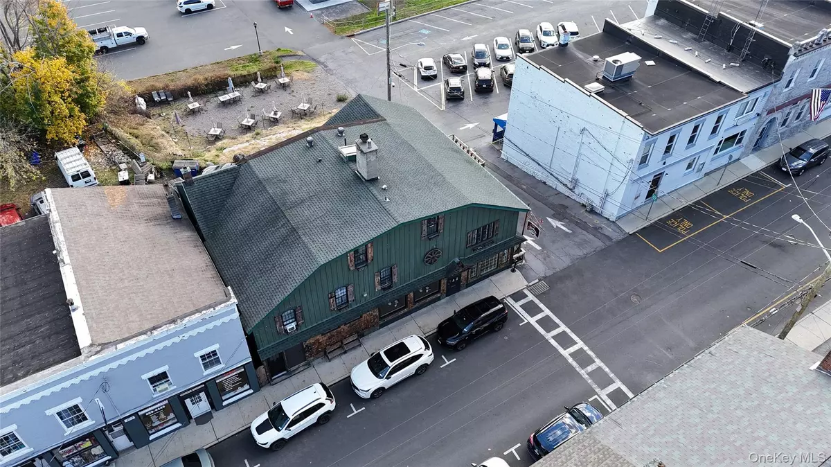 Chester, NY 10918,37-39 Main ST