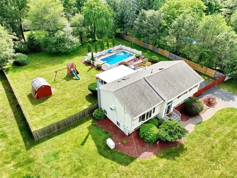 23 Marjorie DR, Airmont, NY 10901