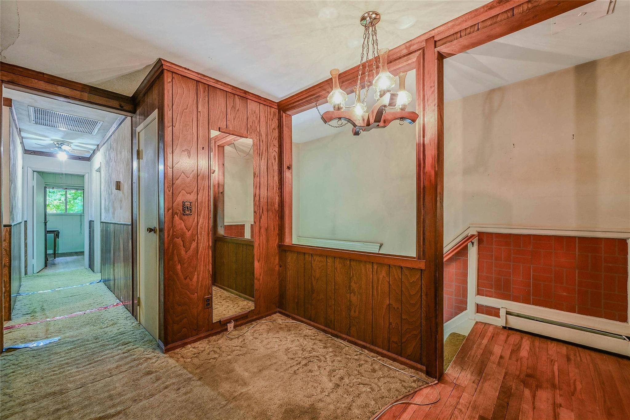 Northport, NY 11768,10 Moonedge RD