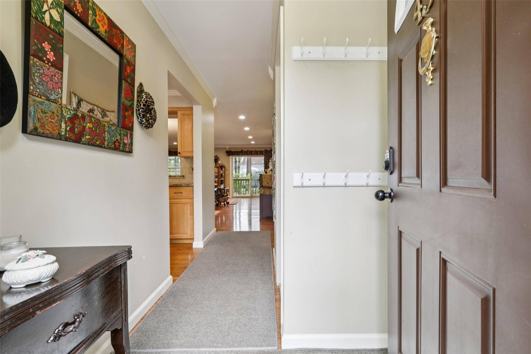 Suffern, NY 10901,438 Genesee CT