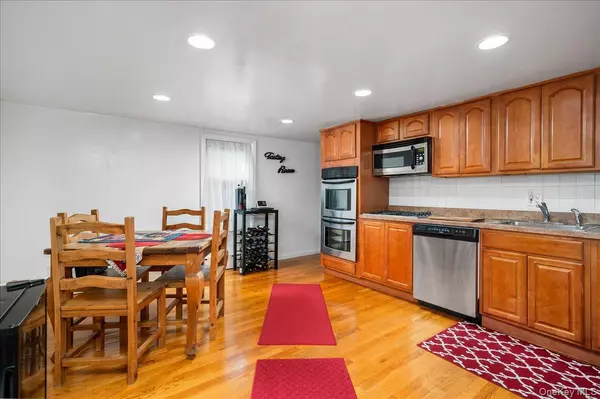Hastings-on-hudson, NY 10706,516 Broadway