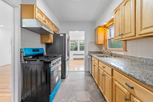 Jamaica Estates, NY 11432,8043 Utopia Pkwy