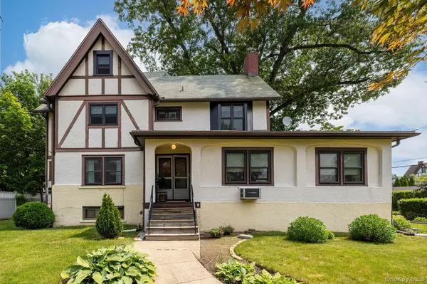 25 Midland AVE, White Plains, NY 10606