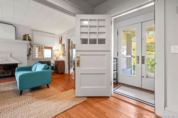 White Plains, NY 10606,25 Midland AVE