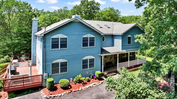 Chester, NY 10918,65 Oxford Springs RD