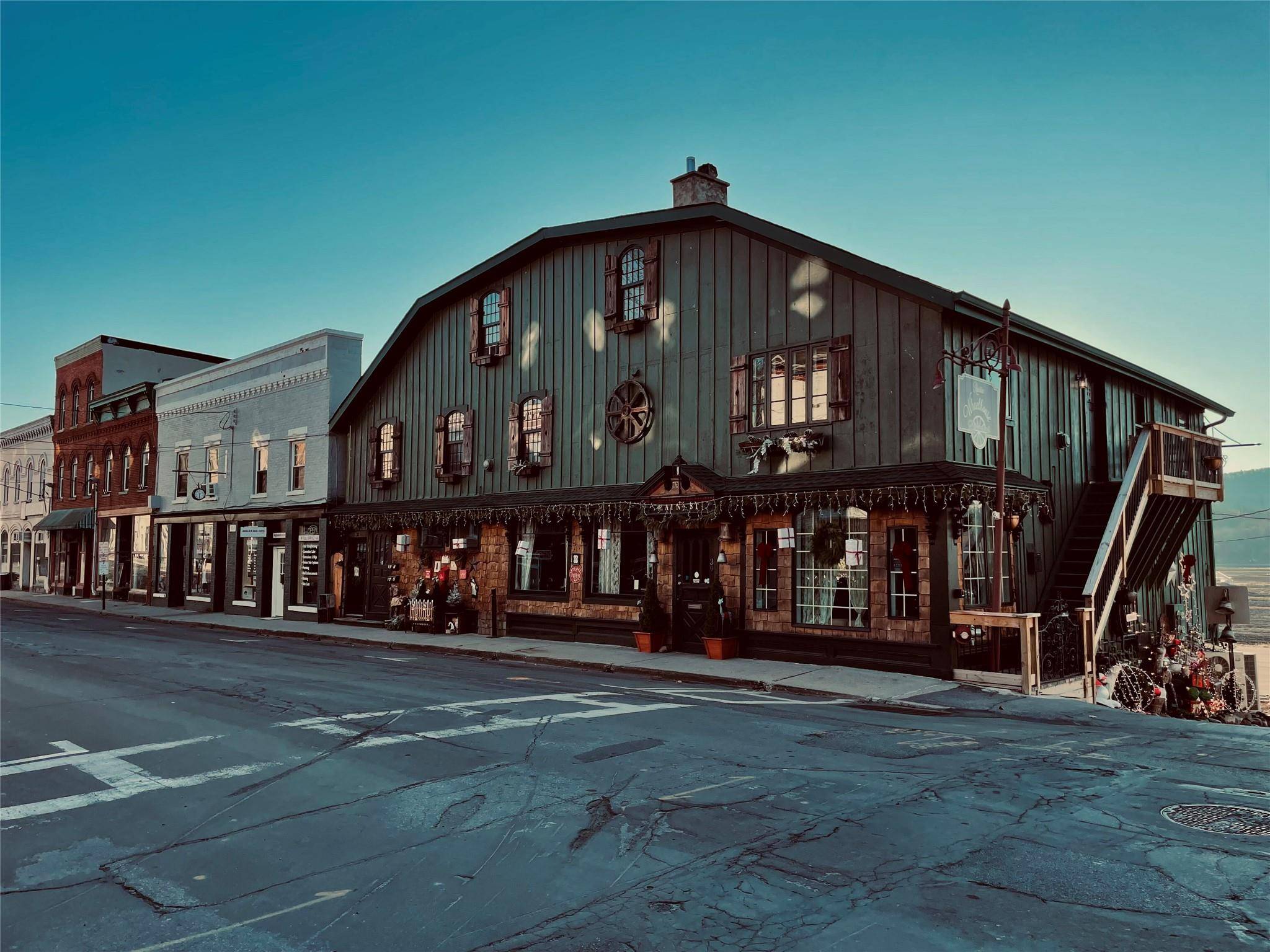 37-39 Main ST, Chester, NY 10918